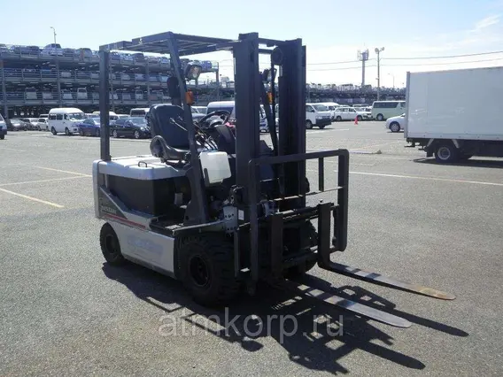 Вилочный погрузчик Nissan P1B2L20 2007 года б/у