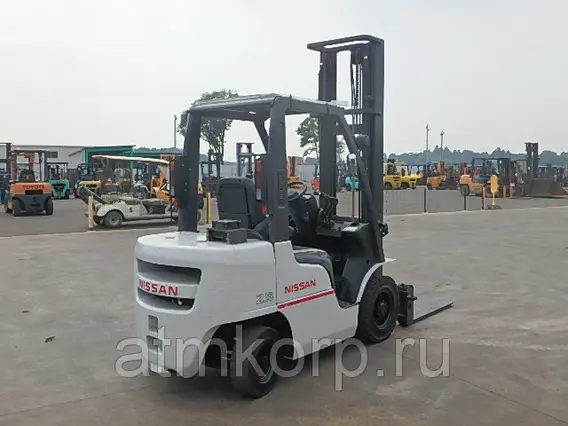 Вилочный погрузчик NISSAN KDN-NY1F2 2012 года б/у фото 2