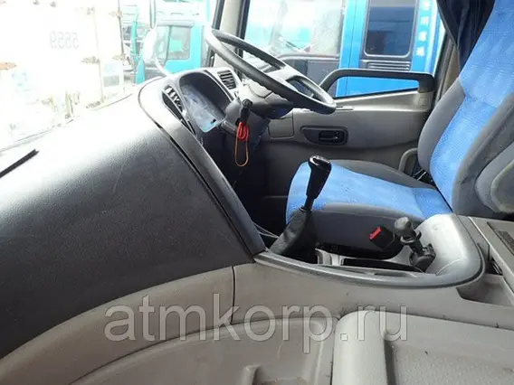 Самосвал Nissan UD CW4XL 2010 года б/у фото 4
