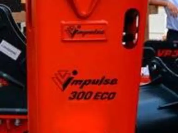 Impulse 300 2019 года б/у