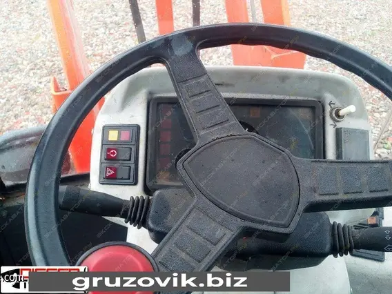 Фронтальный погрузчик JCB 2CX 2003 года б/у фото 11