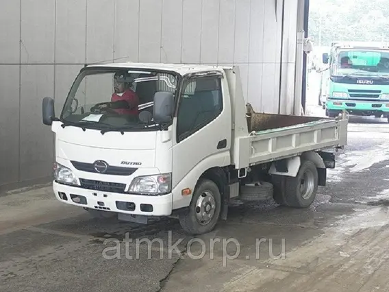 Самосвал HINO DUTORO XZC610T 2013 года б/у