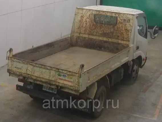 Самосвал HINO DUTORO XZU524T 2010 года б/у фото 2