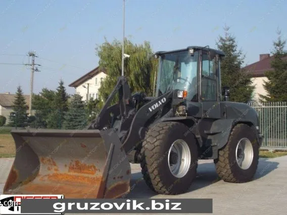 Фронтальный погрузчик Volvo L45B 2008 года б/у