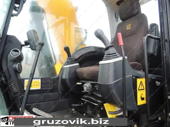 Экскаватор JCB JS 130LC 2012 года б/у фото 6