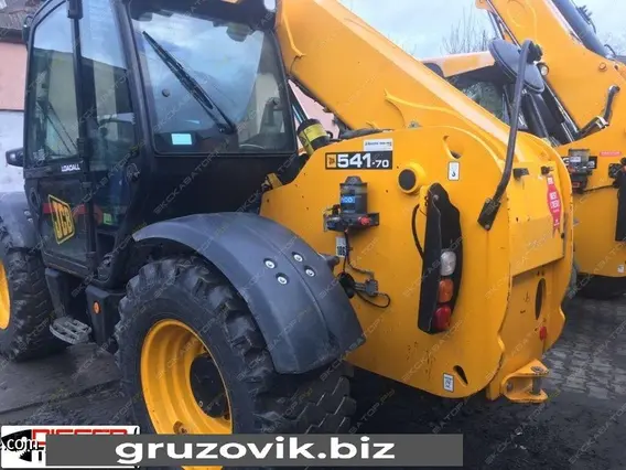 Телескопический погрузчик JCB LOADALL 541-70 2014 года б/у фото 3