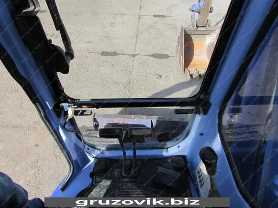 Экскаватор Komatsu PC50UU-2E 2002 года б/у фото 11