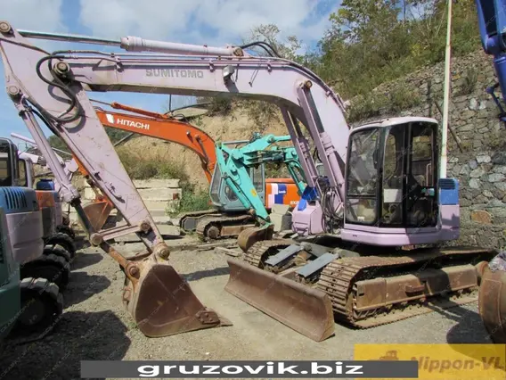 Экскаватор Sumitomo SH135U-2 2002 года б/у