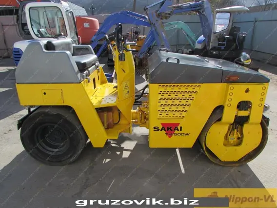 Дорожный каток Sakai TW500W 2007 года б/у фото 3