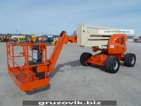 Автовышка JLG E450AJ 2001 года б/у