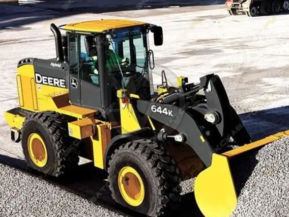 Фронтальный погрузчик John Deere 644K High-Lift 2018 года б/у