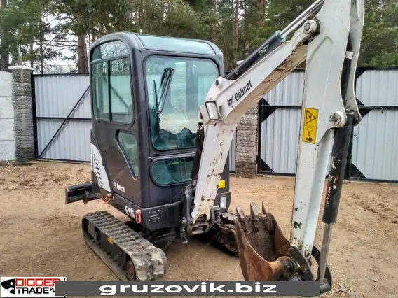 Экскаватор Bobcat E16 2014 года б/у фото 7