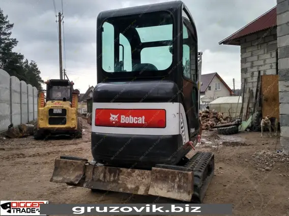 Экскаватор Bobcat E16 2014 года б/у фото 8