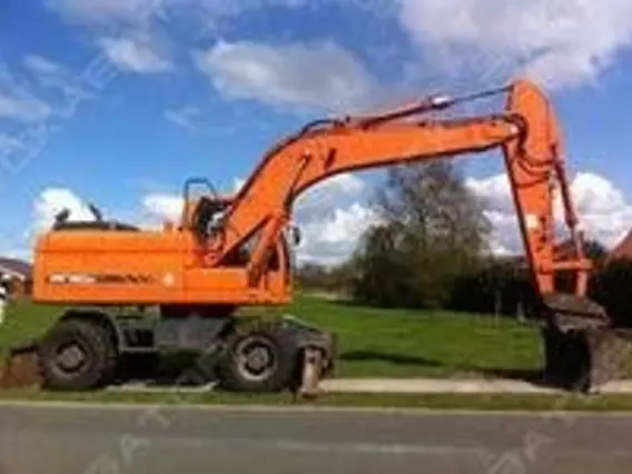 Экскаватор Doosan DX190W 2018 года б/у