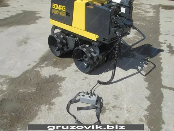 Дорожный каток Bomag BMP 851 2007 года б/у фото 4