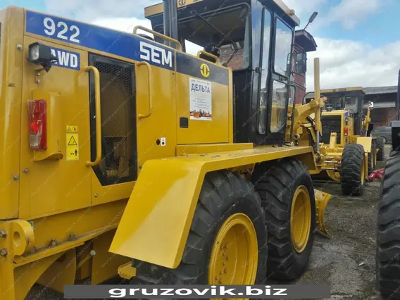 Грейдер SEM 922AWD 2018 года б/у