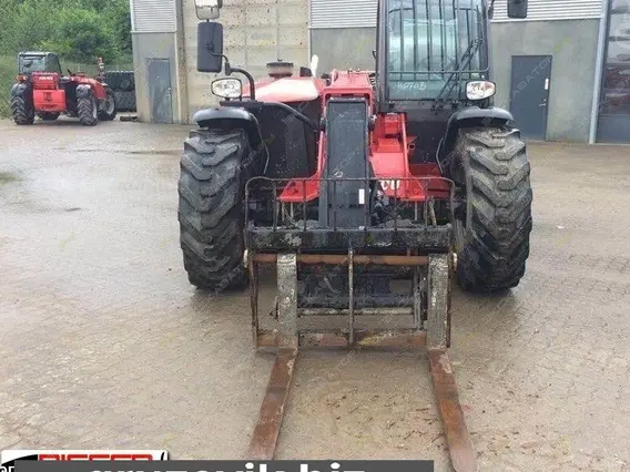 Телескопический погрузчик Manitou MT 732 2013 года б/у фото 6