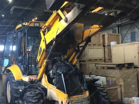 Экскаватор-погрузчик JCB 3CX 2007 года б/у фото 3