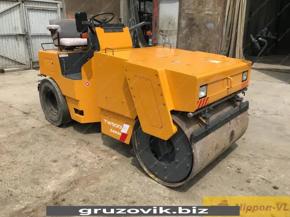 Дорожный каток Sakai TW500 2005 года б/у фото 7