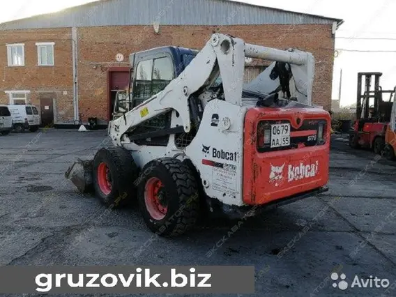 Фронтальный погрузчик Bobcat S770 2012 года б/у фото 3