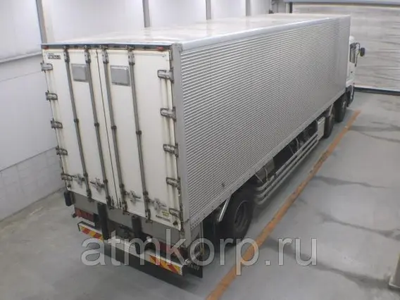 Автофургон Nissan UD CV5YL 2013 года б/у фото 2