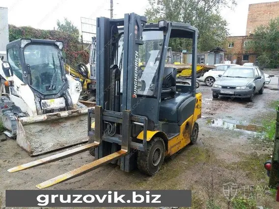 Вилочный погрузчик Jungheinrich DFG 320 2014 года б/у