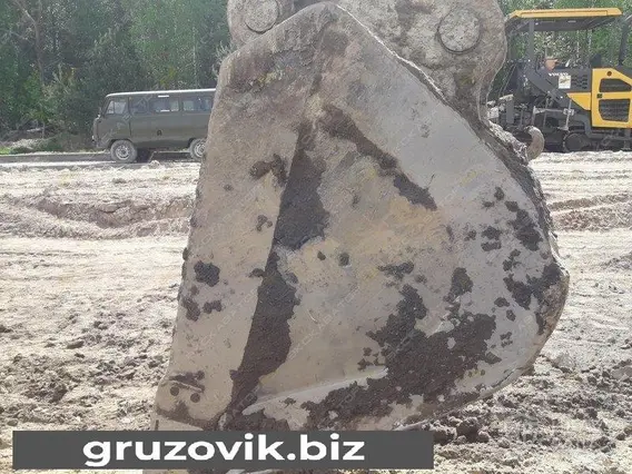 Экскаватор Hitachi ZAXIS 330 2004 года б/у фото 10