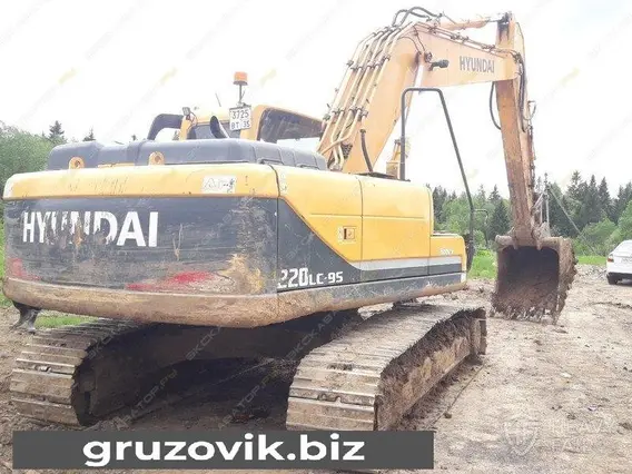 Экскаватор Hyundai R 220LC-9S 2013 года б/у фото 4