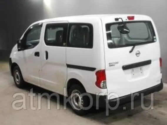 Автофургон Nissan NV200 VM20 2011 года б/у фото 2