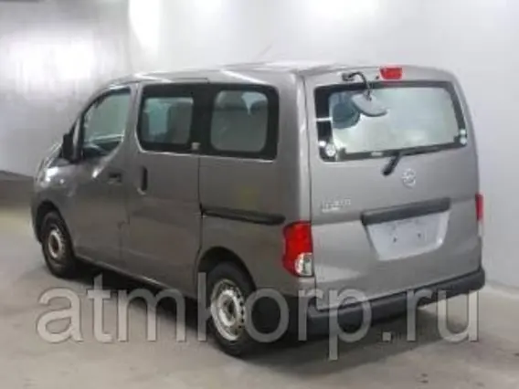 Автофургон Nissan NV200 VM20 2012 года б/у фото 2