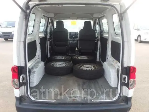 Микроавтобус Nissan NV200 VM20 2013 года б/у фото 2