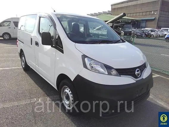 Микроавтобус Nissan NV200 VM20 2013 года б/у