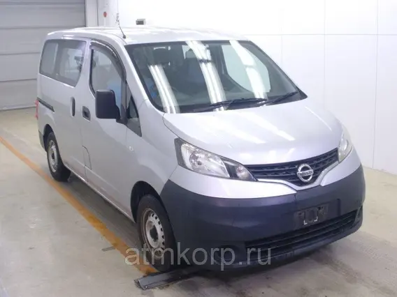 Микроавтобус Nissan NV200 VM20 2011 года б/у