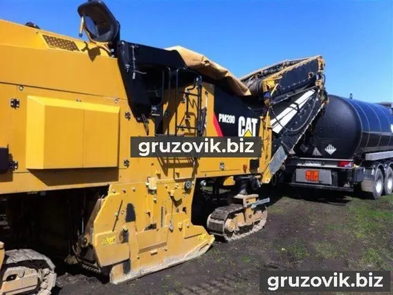 Дорожная фреза Caterpillar PM200 2013 года б/у