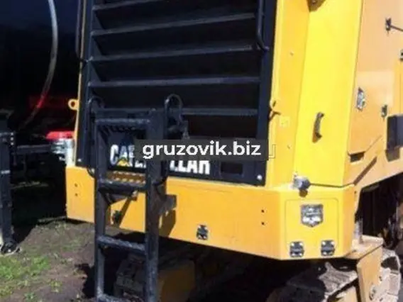 Дорожная фреза Caterpillar PM200 2013 года б/у фото 2
