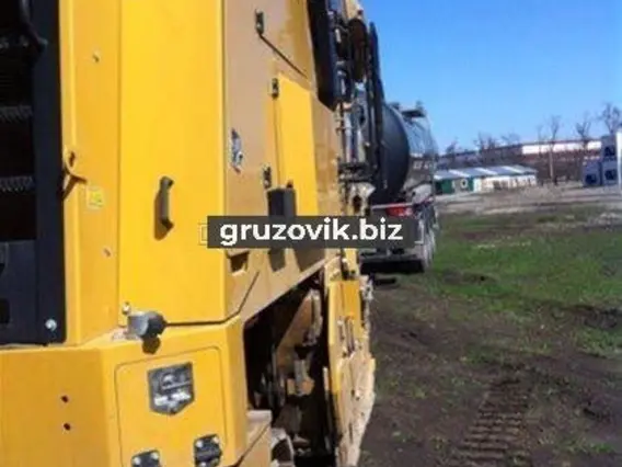 Дорожная фреза Caterpillar PM200 2013 года б/у фото 3