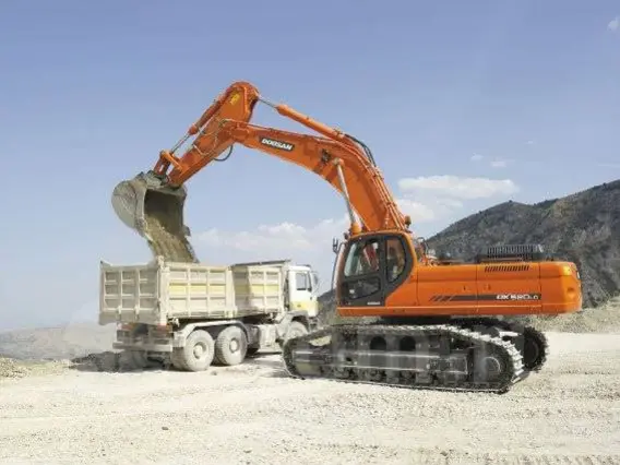 Экскаватор Doosan DX520LC 2019 года б/у фото 3