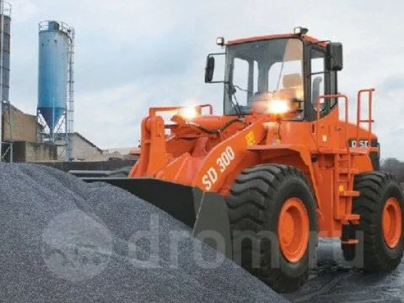 Фронтальный погрузчик Doosan SD300 2019 года б/у фото 5