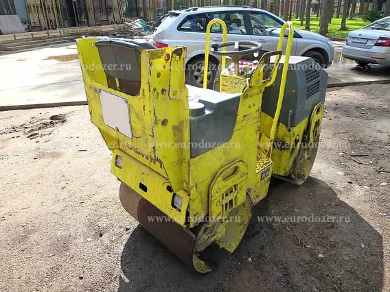 Дорожный каток Bomag BW 80 AD-2 2001 года б/у фото 4