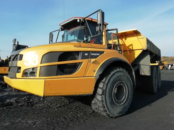 Карьерный самосвал Volvo A40F 2016 года б/у