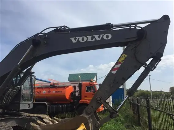Экскаватор Volvo EC480DL 2016 года б/у фото 5