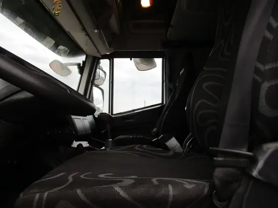 Тягач IVECO Stralis AT440S42T/P 2018 года б/у фото 4