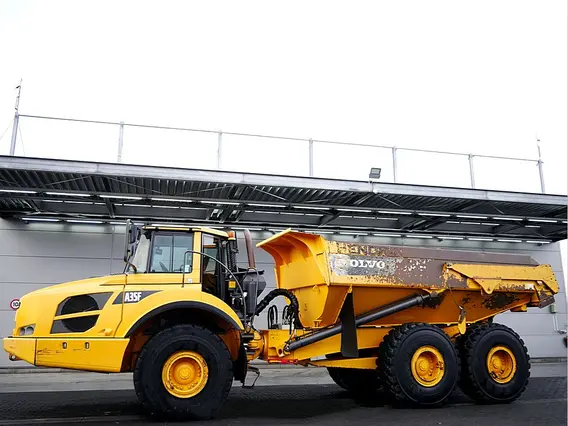 Карьерный самосвал Volvo A 35 2013 года б/у фото 3