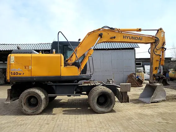 Экскаватор Hyundai Robex 140w-7 2009 года б/у фото 3