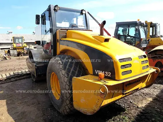 Дорожный каток JCB Vibromax VM 132D 2007 года б/у фото 4