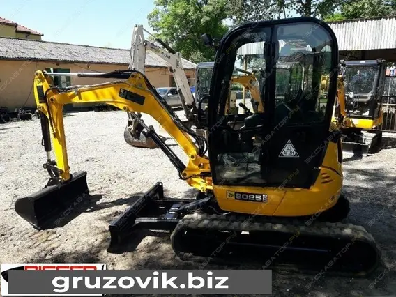 Экскаватор JCB 8025 ZTS 2015 года б/у
