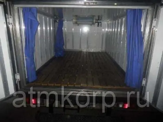 Рефрижератор Mazda BONGO SKP2T 2012 года б/у фото 3