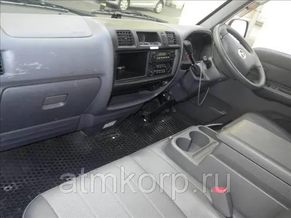 Микроавтобус Mazda BONGO VAN SKP2V 2011 года б/у фото 5
