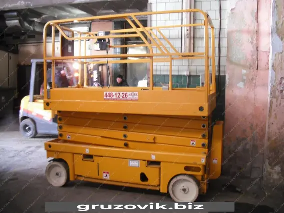 Штабелер Haulotte Compact 12 2018 года б/у