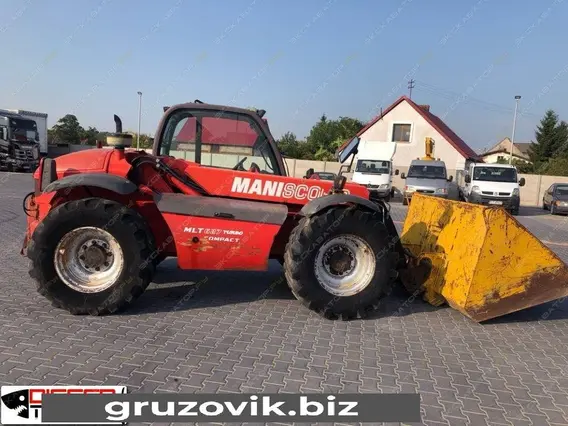 Телескопический погрузчик Manitou MLT 627-T 2006 года б/у фото 3